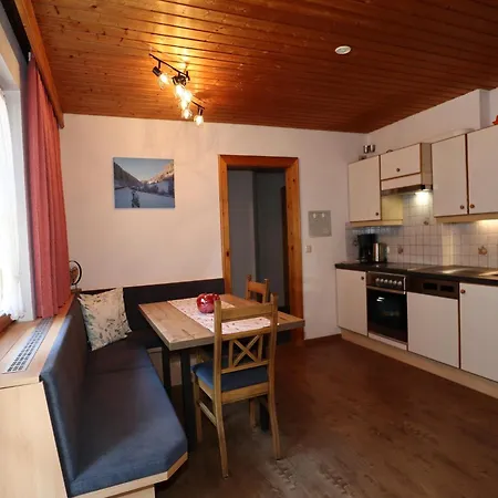Mario, Im Paznauntal Apartment