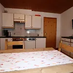 In Near Bathing Daire See